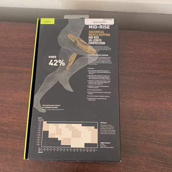 2XU lightweight speed mid rise compression activewear 3/4 thighs leggings, NWT - Picture 6 of 16